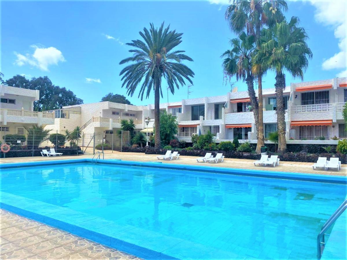 Cozy One Bedroom Apartment With Spacious Terrace. Pool And Garden View Коста дел Силенцио Екстериор снимка