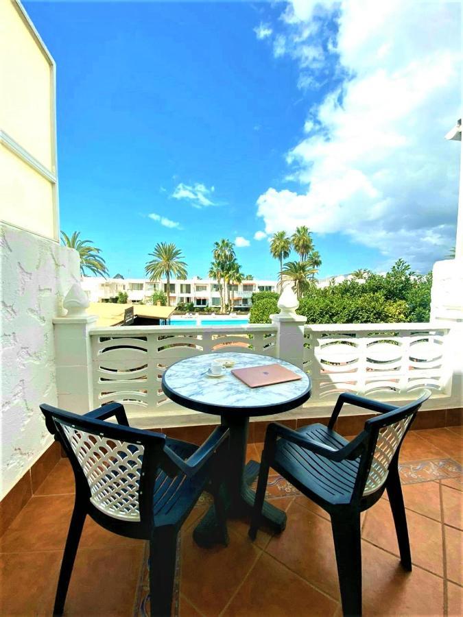 Cozy One Bedroom Apartment With Spacious Terrace. Pool And Garden View Коста дел Силенцио Екстериор снимка